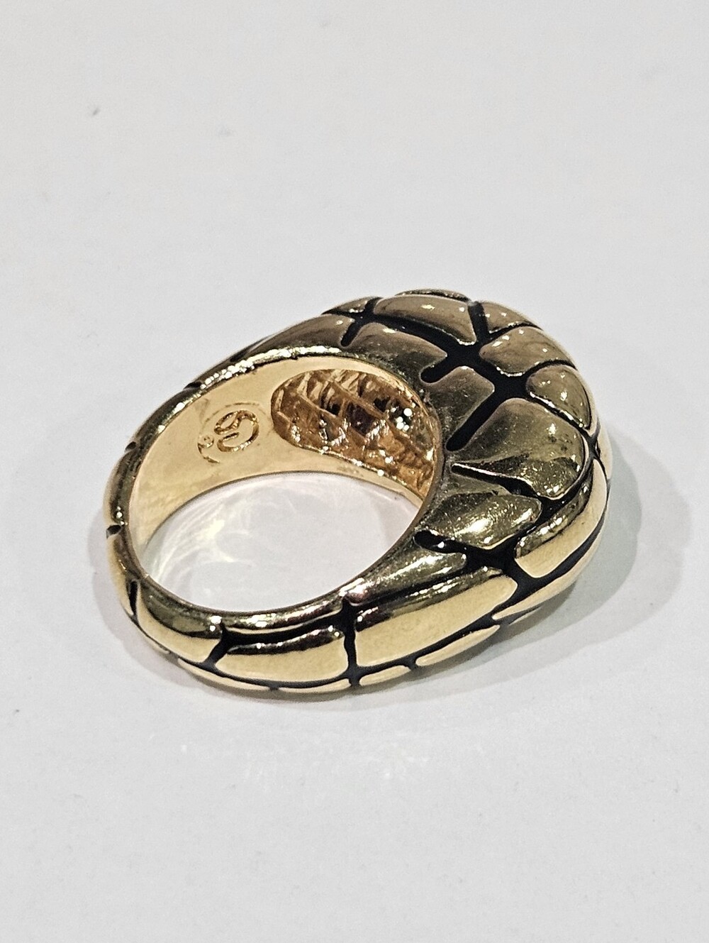 Authentic St. John Gold & Black Quilted Pattern Dome Ring